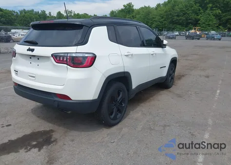 2018 Jeep Compass Altitude 4X4 from USA, damaged, VIN 3C4NJDBBXJT304529
